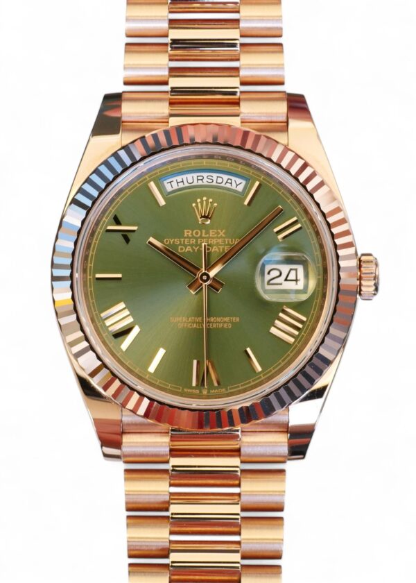 Rolex Day-Date 40 Everose gold