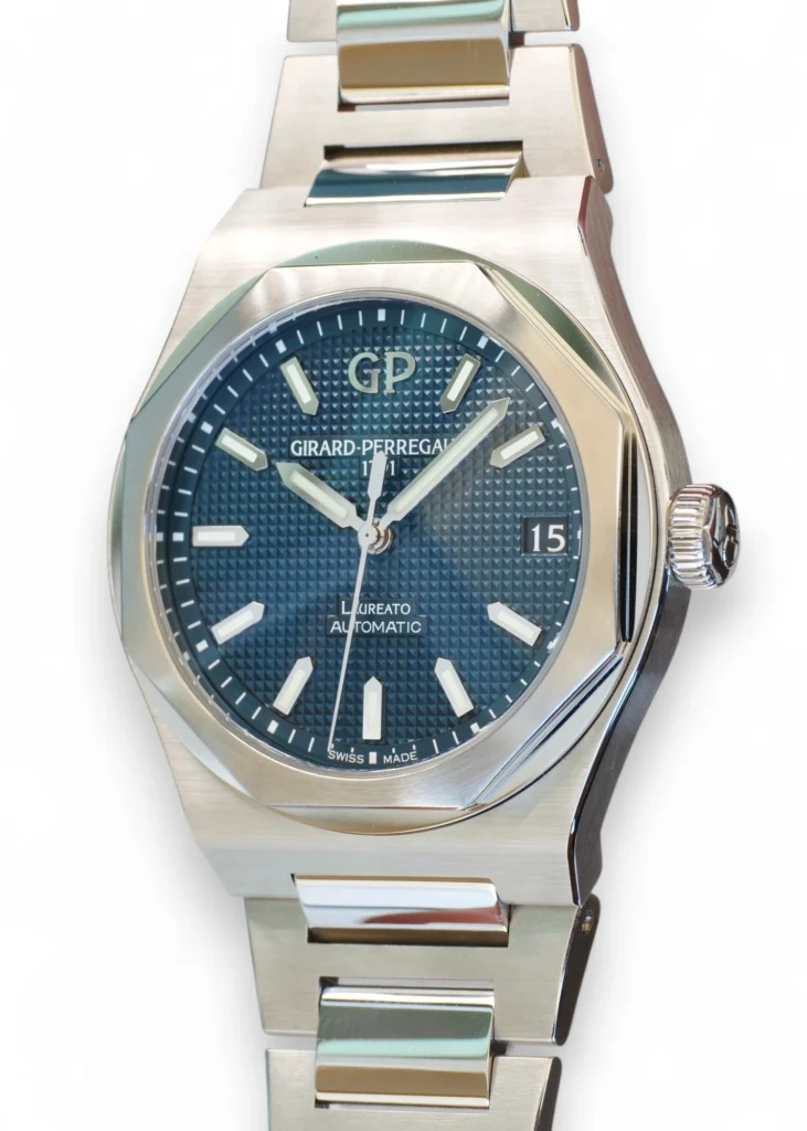 Girard Perregaux Laureato 42mm